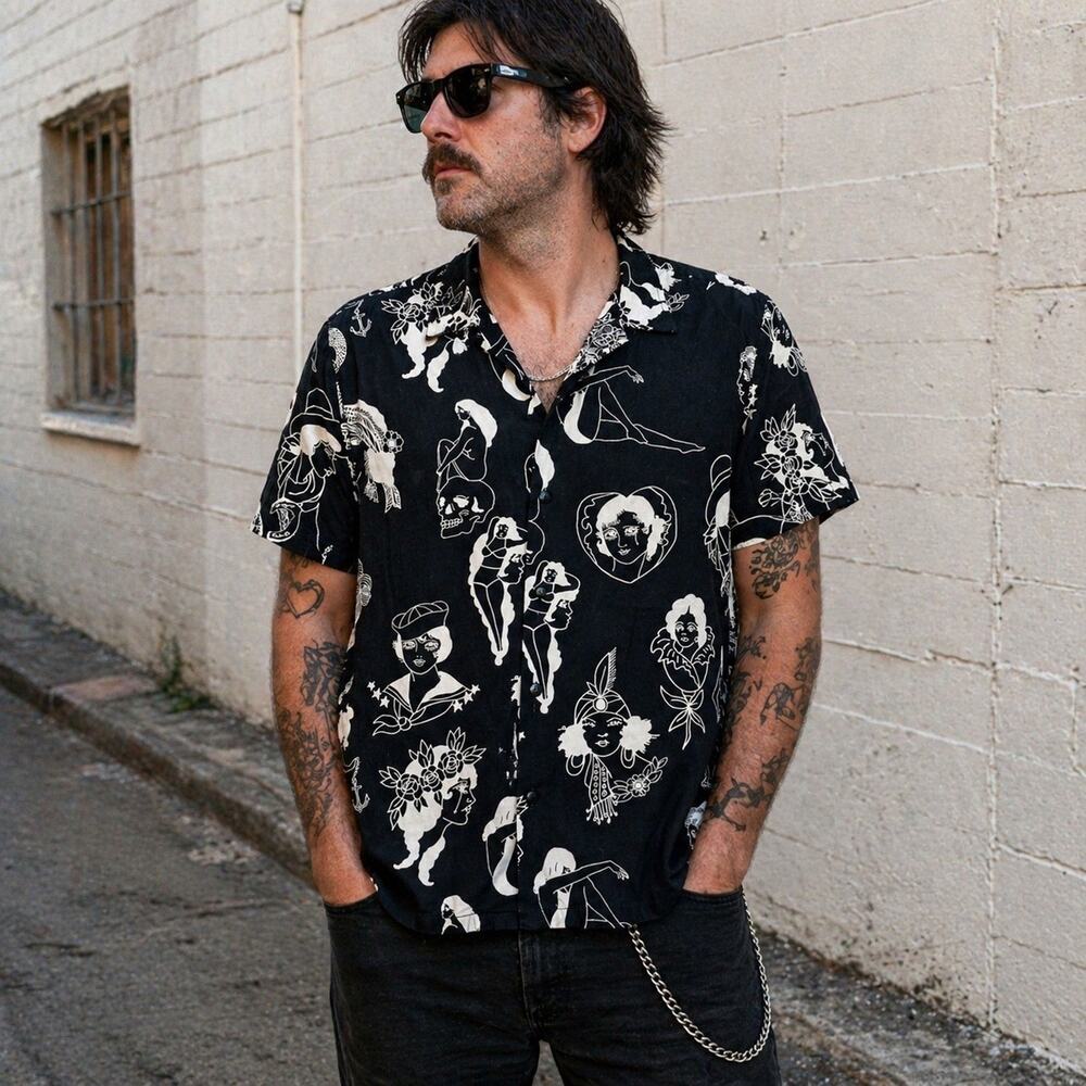 Straight To Hell Tattoo Flash Shirt Mens XL Graphic Pin-Up Camp Collar Button-up